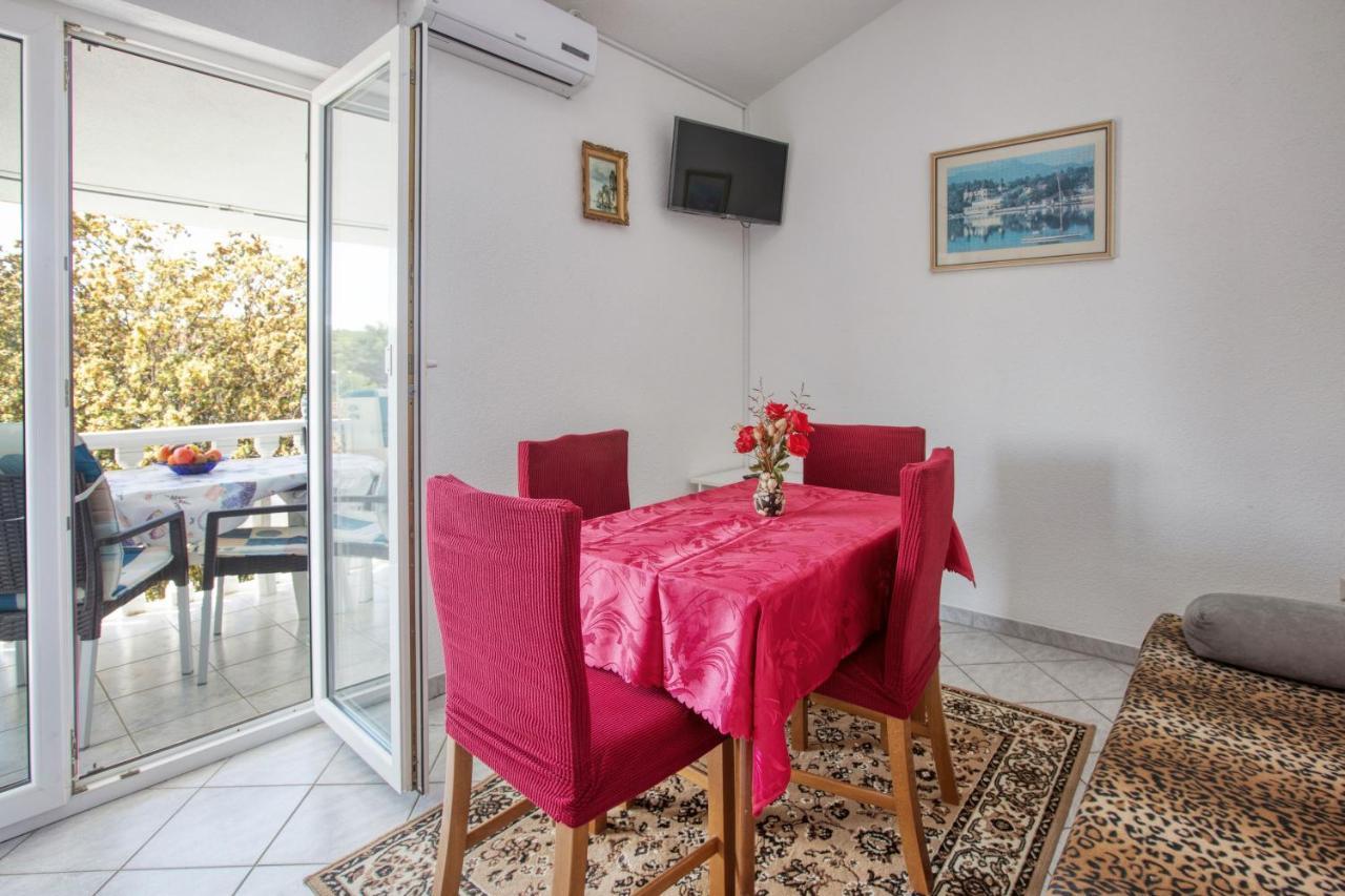 Apartments With A Parking Space Zablace, Sibenik - 4219 Exterior photo