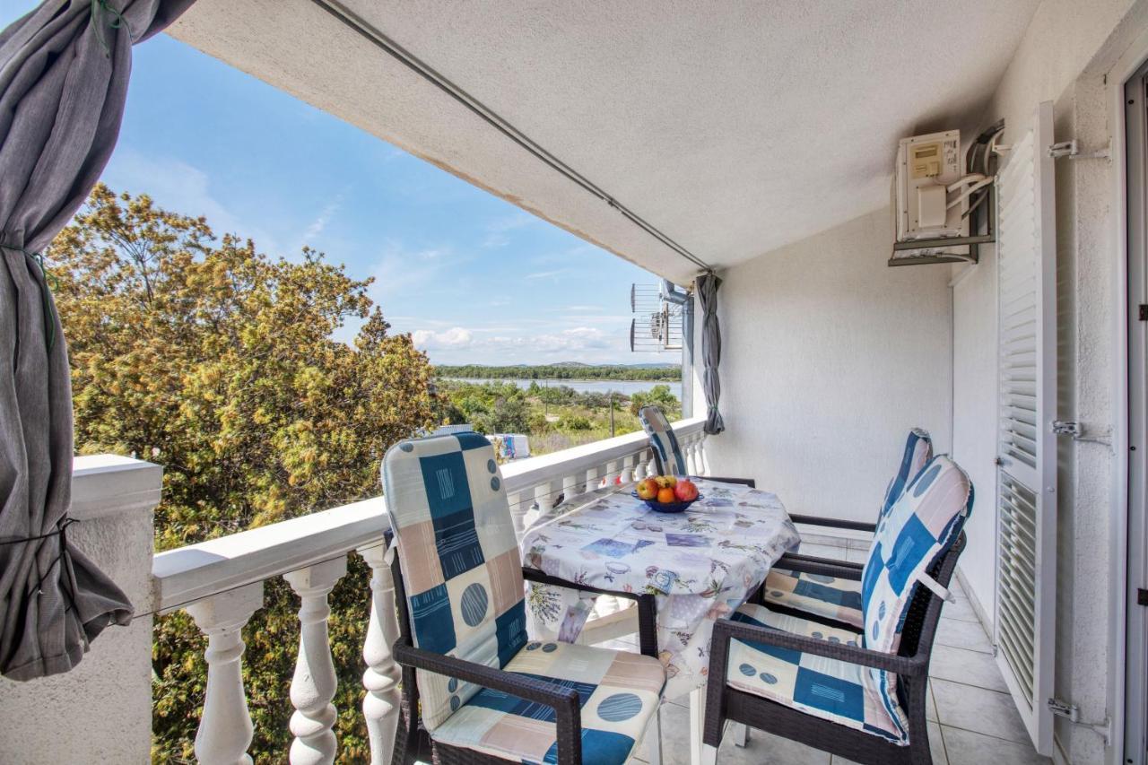 Apartments With A Parking Space Zablace, Sibenik - 4219 Exterior photo