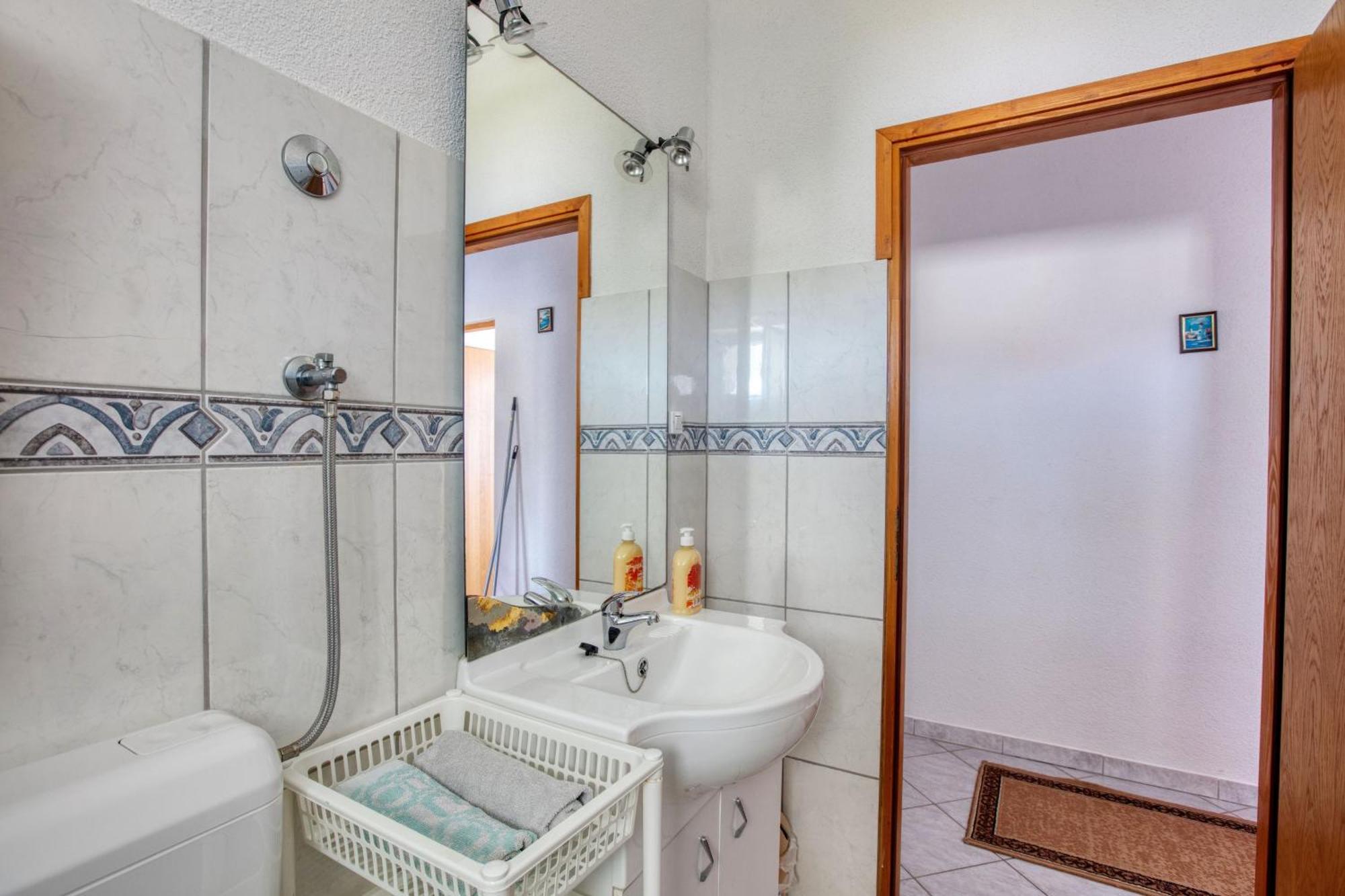 Apartments With A Parking Space Zablace, Sibenik - 4219 Room photo