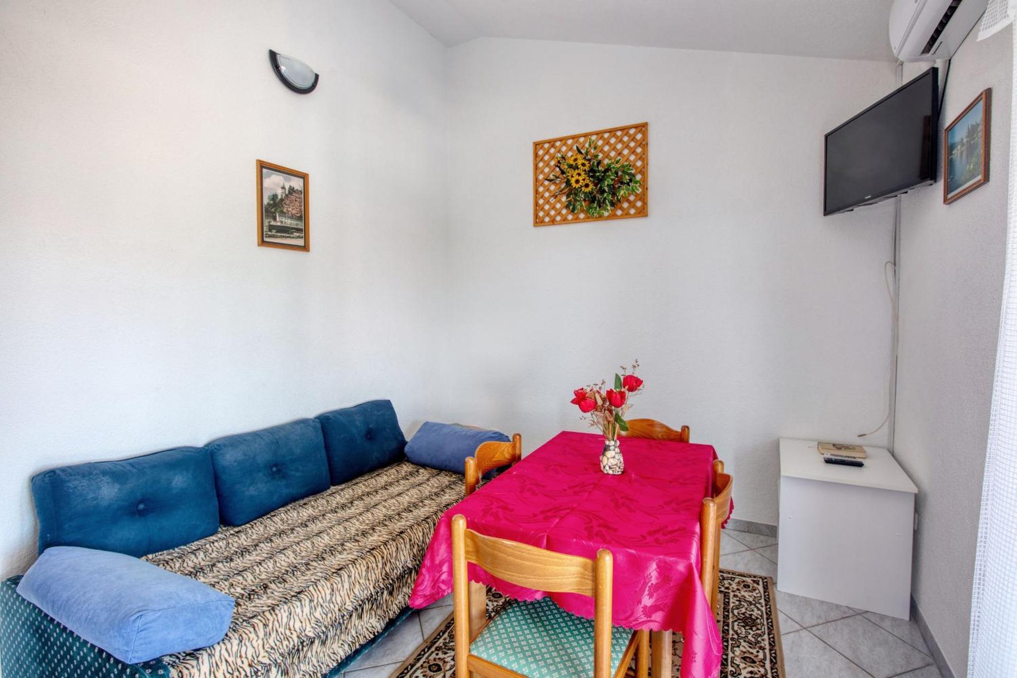 Apartments With A Parking Space Zablace, Sibenik - 4219 Room photo